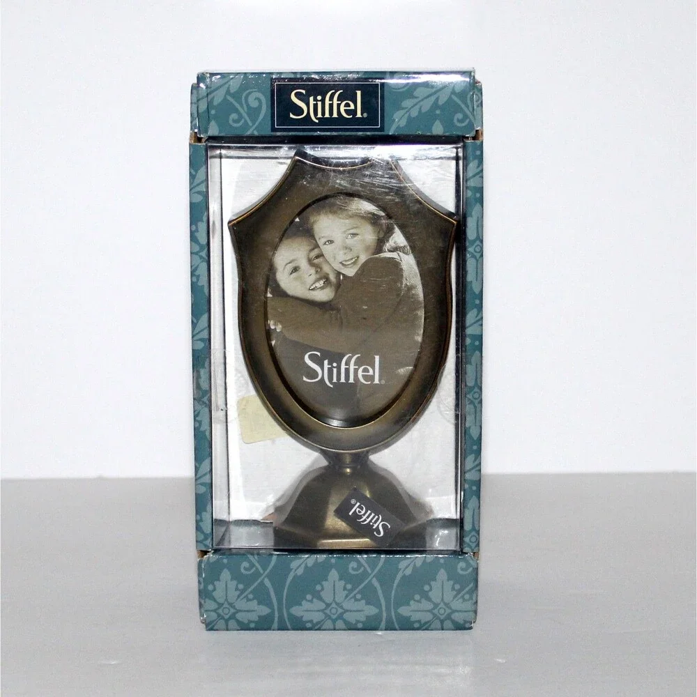 Stiffel vintage Gibson pedestal Photo Frame brass 2” x 3”